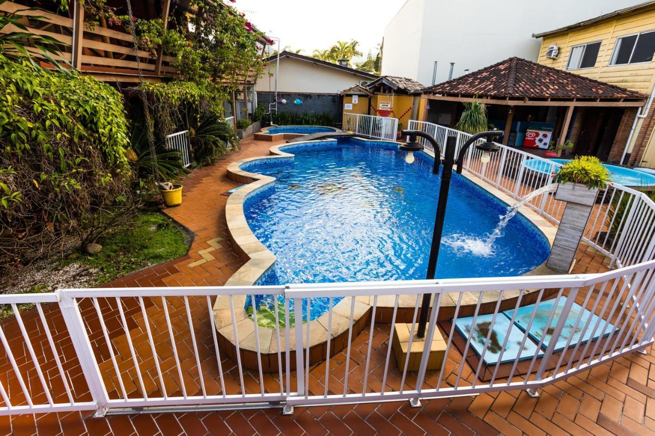Pousada Costa Do Sol Itapema Exterior photo